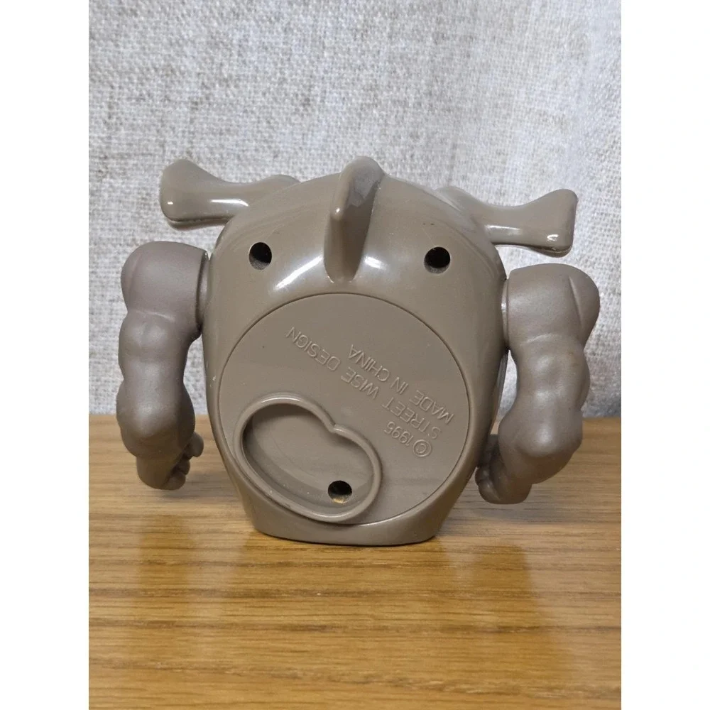 1995 Street Sharks JAB HAMMERHEAD Shark SMARTIES CANDY DISPENSER‎ Moveable Arms